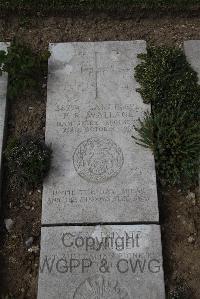 Wimereux Communal Cemetery - Wallace, Frederick Rance