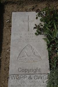Wimereux Communal Cemetery - Warner, D