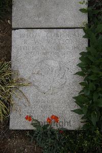 Wimereux Communal Cemetery - Watson, R W