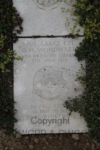 Wimereux Communal Cemetery - Woodward, G H