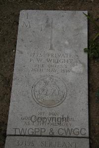 Wimereux Communal Cemetery - Wright, Philip William