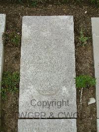 Wimereux Communal Cemetery - Waters, R T