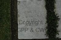 Wimereux Communal Cemetery - Wunschik, Erich