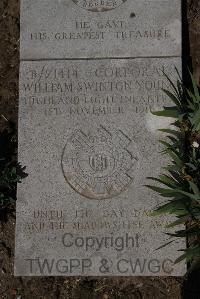 Wimereux Communal Cemetery - Young, William Swinton