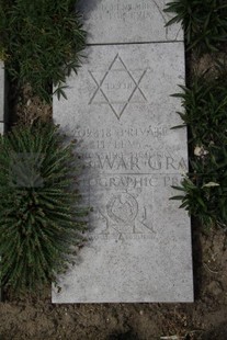 Wimereux Communal Cemetery - LEVI, HYMAN