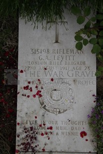 Wimereux Communal Cemetery - LEVITT, GEORGE ALBERT
