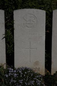 Terlincthun British Cemetery Wimille - Averill, T