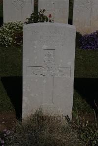 Terlincthun British Cemetery Wimille - Beet, H