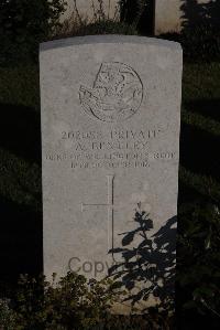 Terlincthun British Cemetery Wimille - Bentley, Arthur