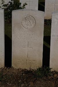 Terlincthun British Cemetery Wimille - Birtles, A
