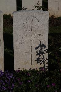 Terlincthun British Cemetery Wimille - Black, R D