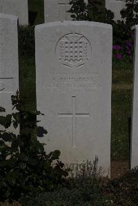 Terlincthun British Cemetery Wimille - Blundell, A