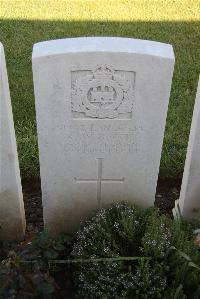 Terlincthun British Cemetery Wimille - Boggis, R W