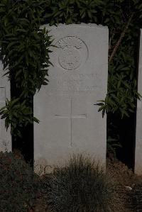 Terlincthun British Cemetery Wimille - Bone, T