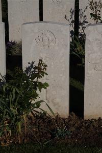 Terlincthun British Cemetery Wimille - Bowler, L V