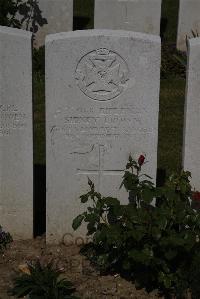Terlincthun British Cemetery Wimille - Brown, Sidney