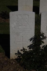 Terlincthun British Cemetery Wimille - Burnham, P