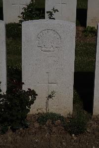 Terlincthun British Cemetery Wimille - Burns, William