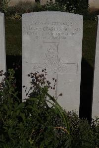 Terlincthun British Cemetery Wimille - Button, Sydney Charles