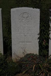 Terlincthun British Cemetery Wimille - Campbell, J P