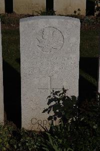 Terlincthun British Cemetery Wimille - Carl, Heward John