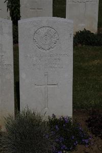 Terlincthun British Cemetery Wimille - Cathcart, John