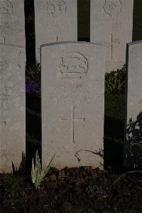Terlincthun British Cemetery Wimille - Cayless, J