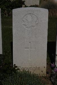 Terlincthun British Cemetery Wimille - Chettleburgh, Robert