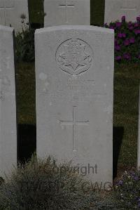 Terlincthun British Cemetery Wimille - Chilton, L