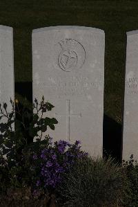 Terlincthun British Cemetery Wimille - Clarke, Ernest Fletcher