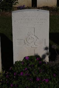 Terlincthun British Cemetery Wimille - Claxton, William