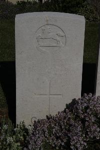 Terlincthun British Cemetery Wimille - Collier, C