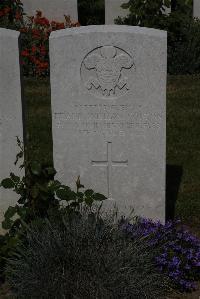 Terlincthun British Cemetery Wimille - Colton, Frank William