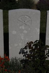Terlincthun British Cemetery Wimille - Cook, Walter Quest