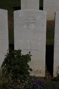 Terlincthun British Cemetery Wimille - Cooper, H W