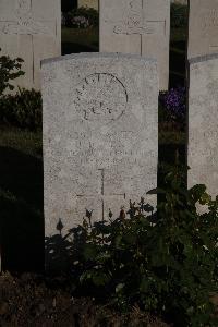 Terlincthun British Cemetery Wimille - Cox, John
