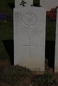 Terlincthun British Cemetery Wimille - Coxhill, Charles Henry