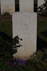 Terlincthun British Cemetery Wimille - Croteau, W
