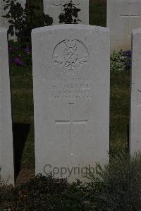 Terlincthun British Cemetery Wimille - Darvill, H