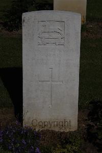 Terlincthun British Cemetery Wimille - Davies, W