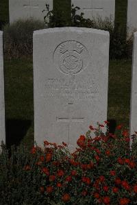 Terlincthun British Cemetery Wimille - Davies, Walter