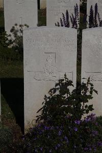 Terlincthun British Cemetery Wimille - Davis, Arthur Alfred