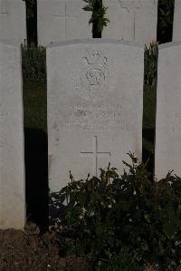 Terlincthun British Cemetery Wimille - Davis, Walter G.