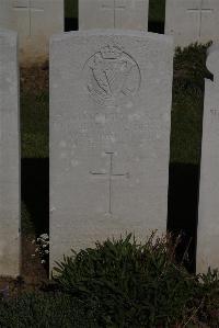Terlincthun British Cemetery Wimille - Dennis, Richard Thomas