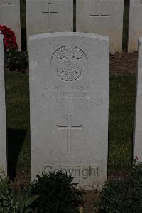 Terlincthun British Cemetery Wimille - Devlin, J