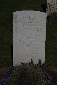 Terlincthun British Cemetery Wimille - Dickson, Colin