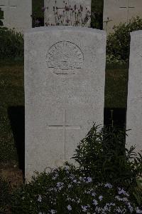 Terlincthun British Cemetery Wimille - Duck, Gerald William