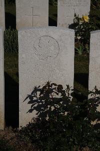 Terlincthun British Cemetery Wimille - Dunlop, R L