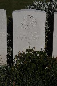 Terlincthun British Cemetery Wimille - Dunnet, James