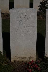 Terlincthun British Cemetery Wimille - Earle, John William